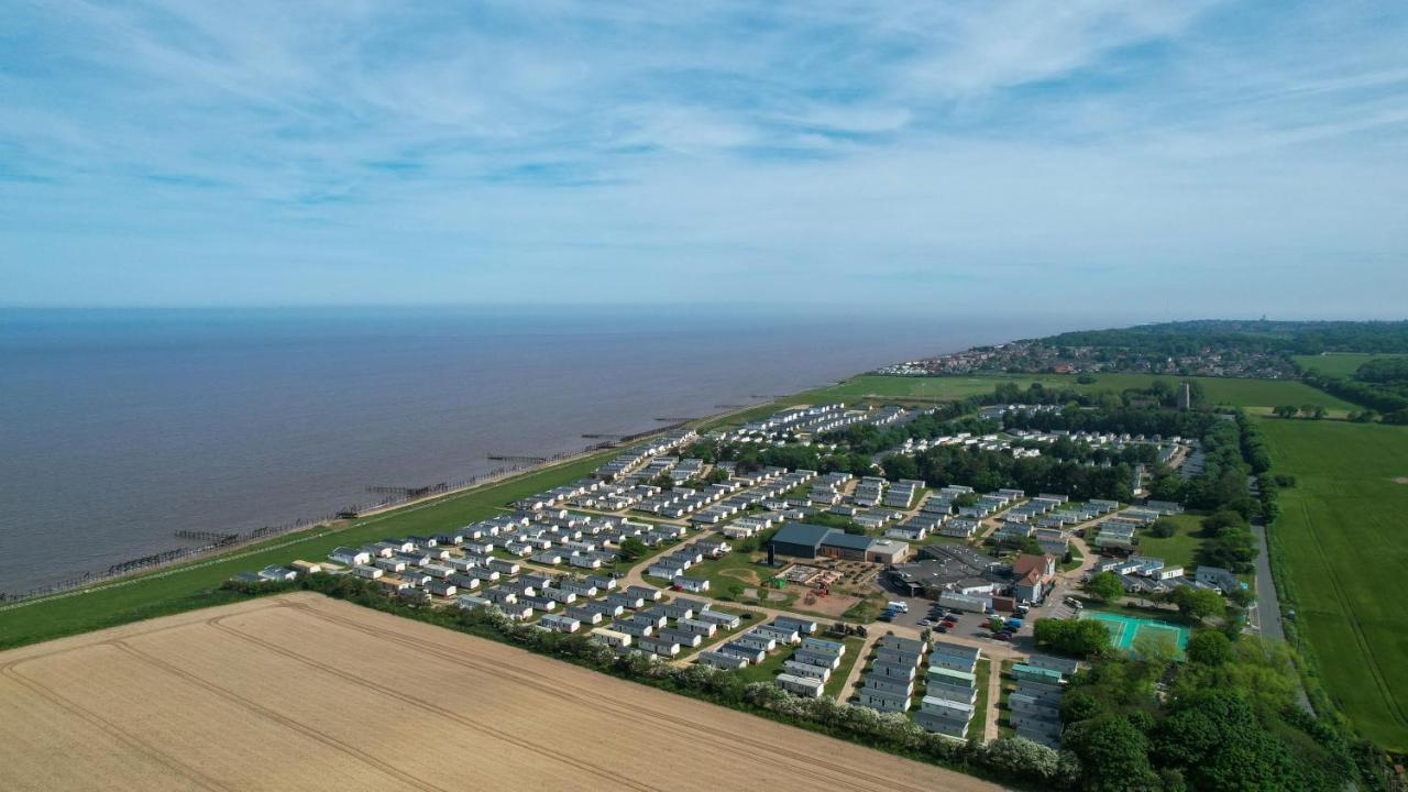 Great 8 Berth Caravan In Norfolk Near To Great Yarmouth Ref 20178Bs Hopton on Sea Zewnętrze zdjęcie