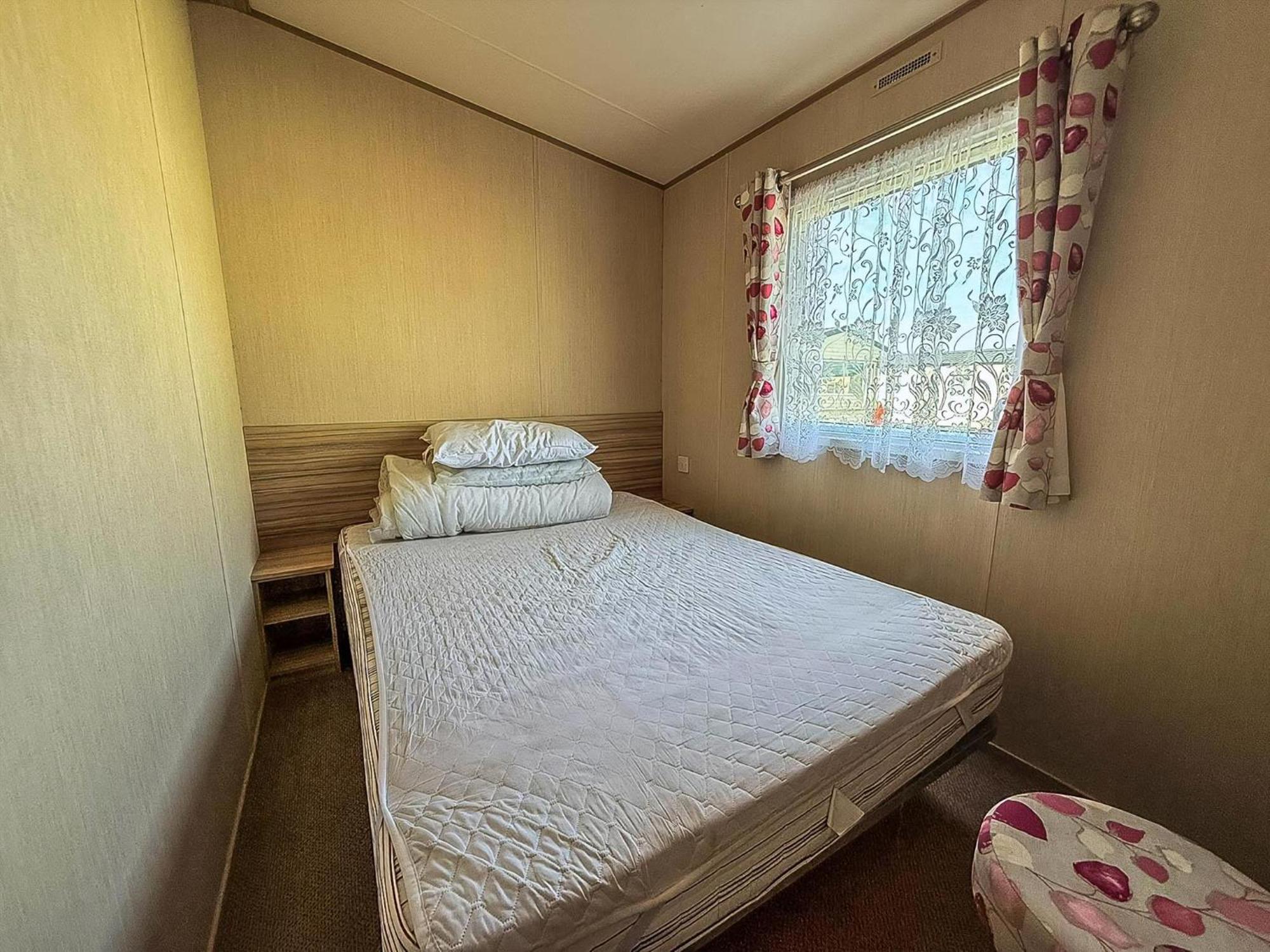 Great 8 Berth Caravan In Norfolk Near To Great Yarmouth Ref 20178Bs Hopton on Sea Zewnętrze zdjęcie